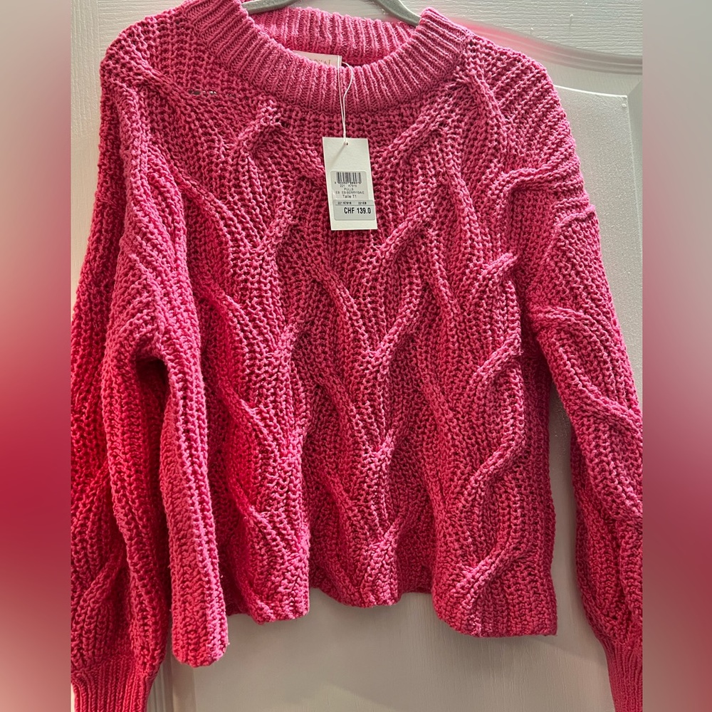 Kookai Switzerland Sweater NWT Hand Knit Pink Cable Knit Relaxed Fit Beautiful! - Picture 6 of 13